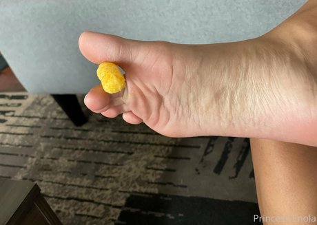 belle ladyboy onlyfans top jolie photo