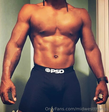 midwestthangs modèle sexy image