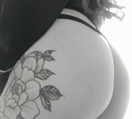 lesbiennes asiatiques onlyfans libre nu galeries