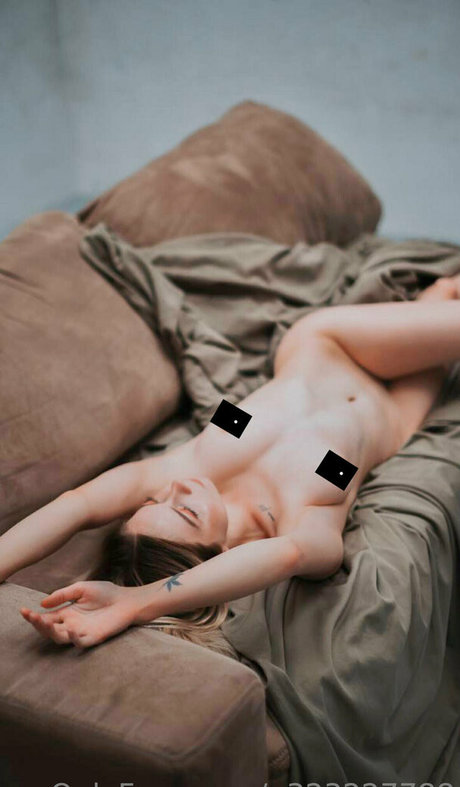 yourprettylex actrice sexy galerie