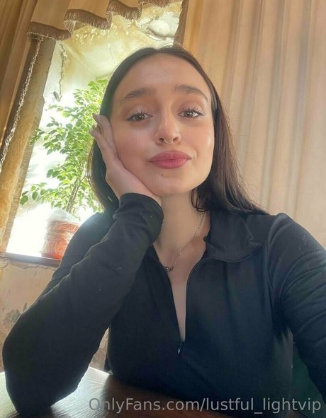 lustful lightvip actrice libre galerie
