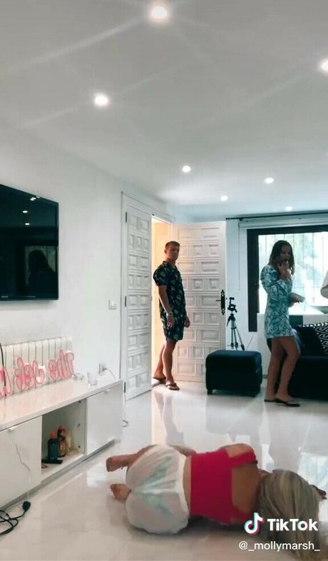 Molly Marsh star du porno chaud img