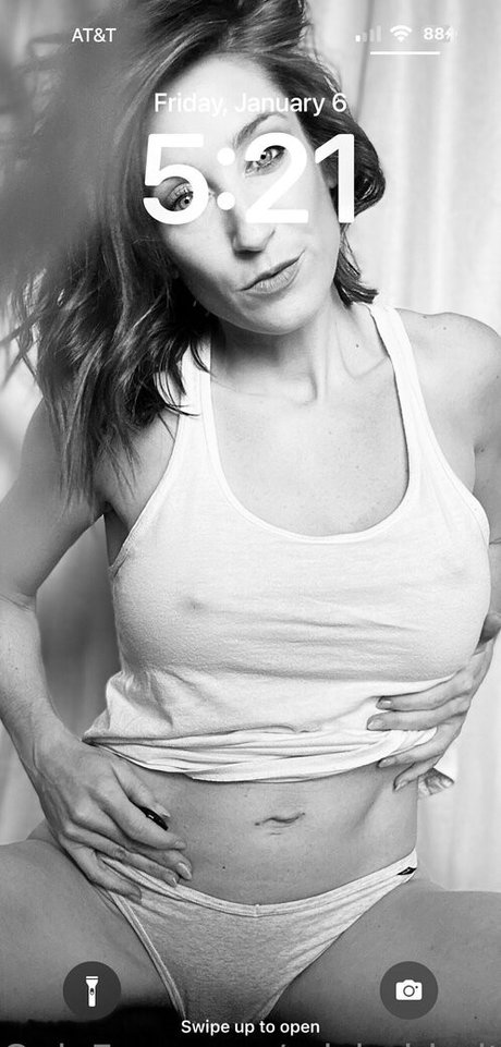 ydcbehindthelens nus star du porno des photos