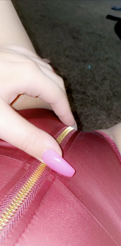 moreofscarlet star du porno sexy des photos