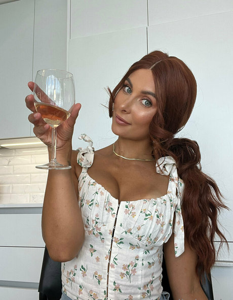 Natalie Brooks modèle gratuit images