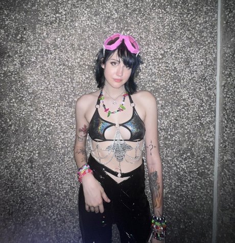 gray modèles nus image