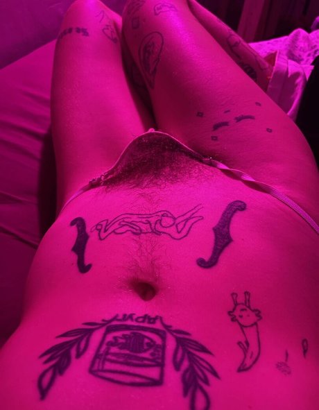 indieonline modèle xxx photo