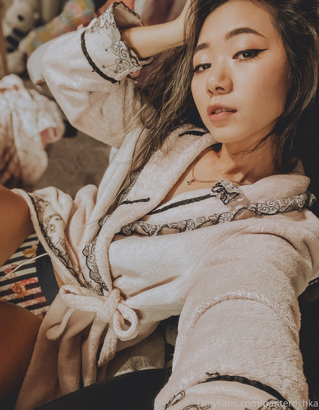 influenceur asiatique onlyfans sexe parfait img