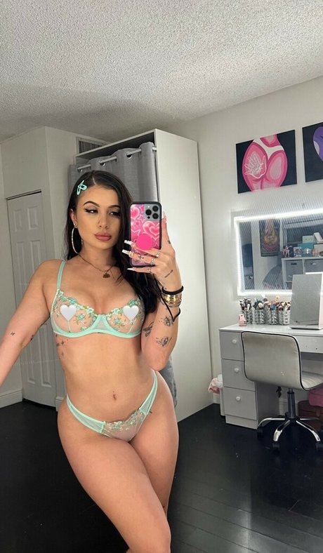 Onacasella modèle de sexe collection