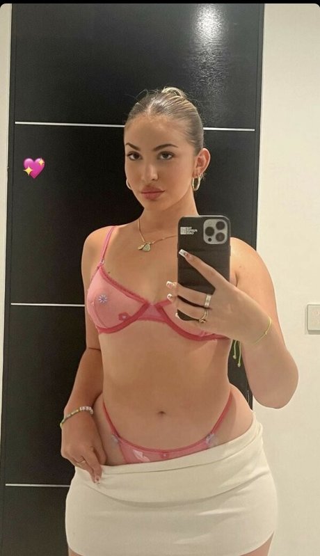 Emely Hernandez actrice pornographique photos