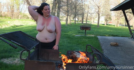 iamyoursinner star du porno hd photo