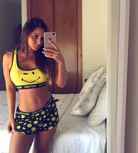 Nayara Azevedo modèle de haute qualité galerie