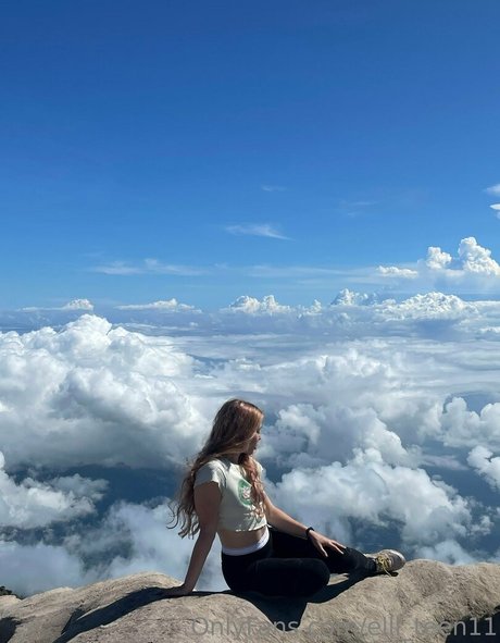 pretty elli actrice exclusive collection