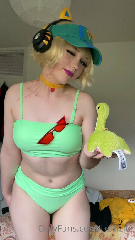 ikunzite xxx star du porno collection