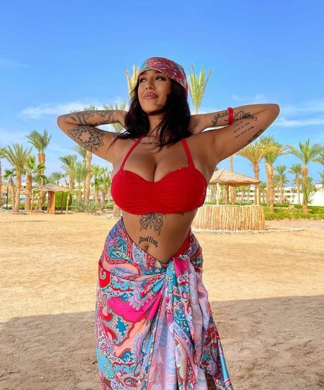 May Bakshi meilleure star du porno image