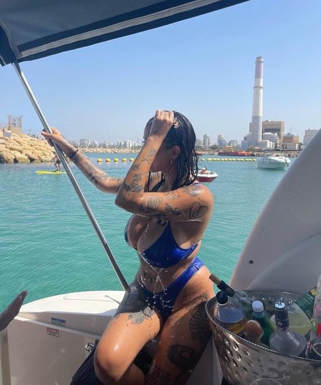 May Bakshi star du porno images