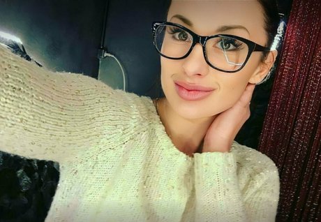 beatrice carti actrice pornographique collection