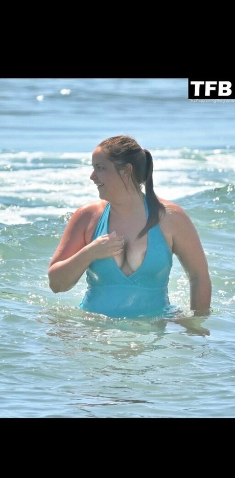 Jacqueline Jossa actrice pornographique galeries