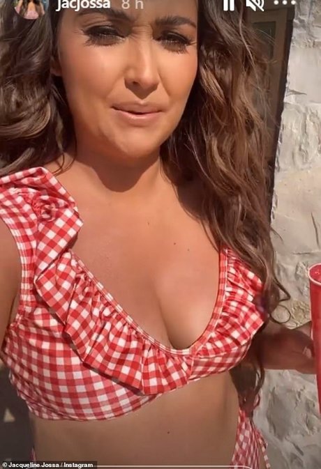 Jacqueline Jossa star du porno chaud photo