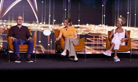 Jeri Ryan star du porno de haute qualité img