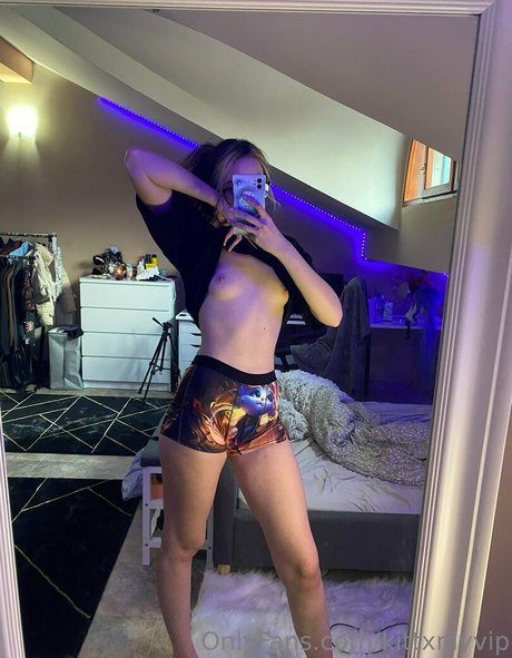 kittxnlyvip modèle hd photos