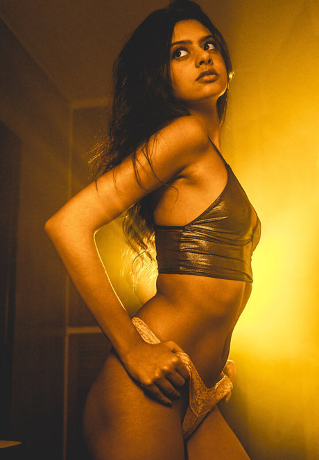 Sweetclassybae belle star du porno photo