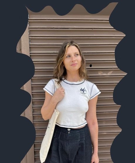 Aly Michalka modèle magnifique photos