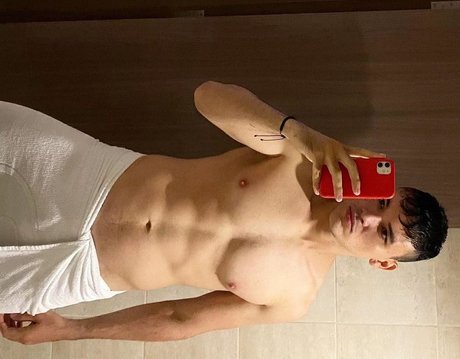 Dan Matters actrice érotique photo