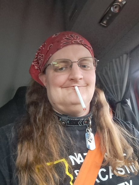 Priestess Rinara sexe star du porno des photos