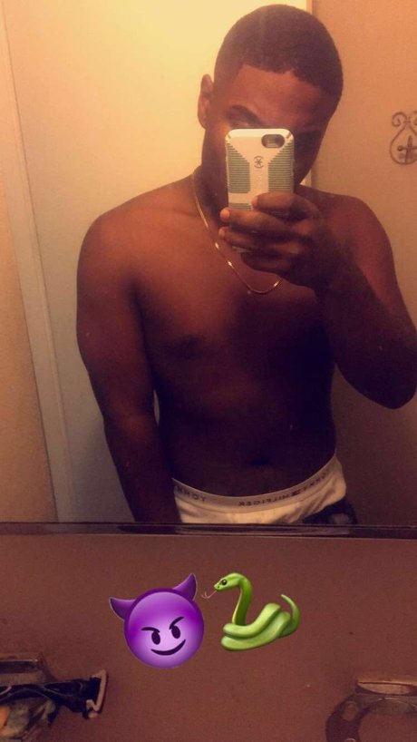 E anuel_ star du porno en haute qualité des photos