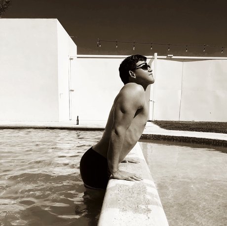 Daniel de la Rosa modèle porno des photos