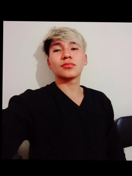 DAVID TRS nus étoiles images