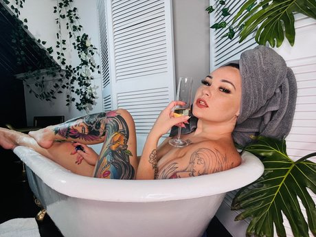 Pyro PrincessXxX étoile sexy images