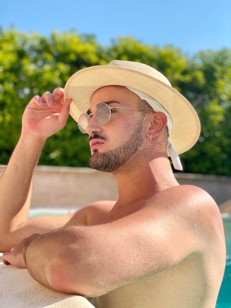 EDOARDO actrice sexy archive