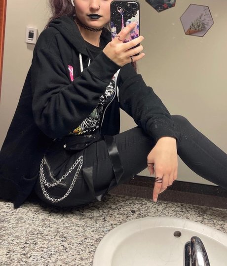 Queen Yvette actrice chaude img