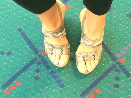 Curvy busty blonde étoile photos