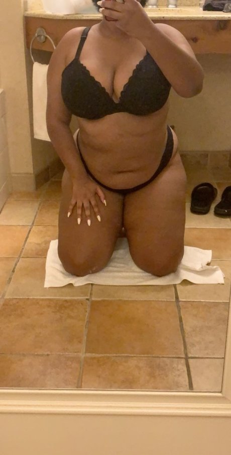 Reina_ modèle hd image