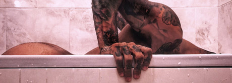 fans de poitrine plate uniquement belle définition des photos