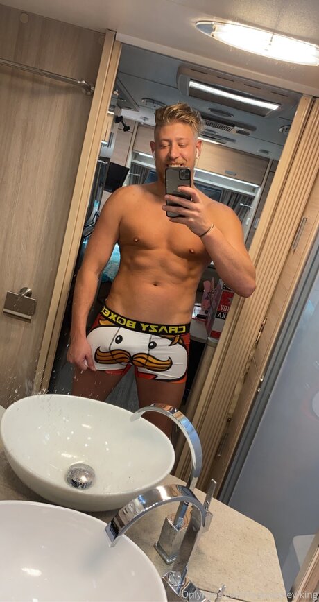 Jaxson Wolfe étoile de haute qualité archive