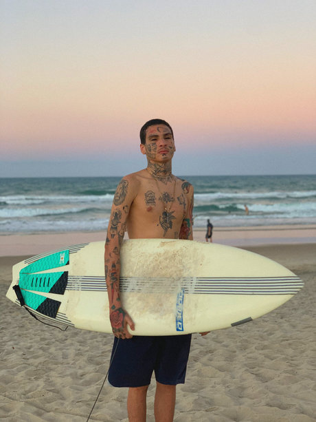 Bruno D Luca modèle magnifique collection