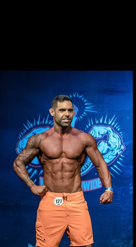 Raul Marques nus de stars du porno photo