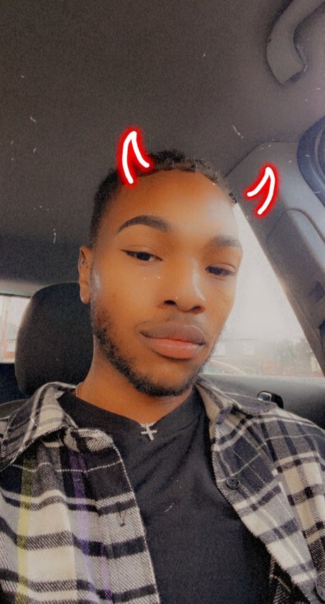 Rhy_ actrice sexy galeries