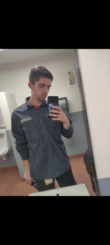 Ryan Hidalgo étoile xxx galerie