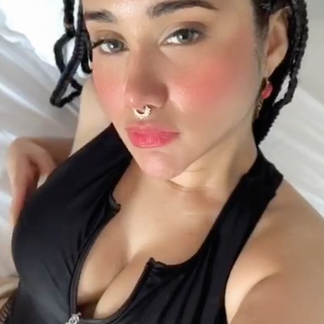 RedVelvetDoll jolie étoile collection