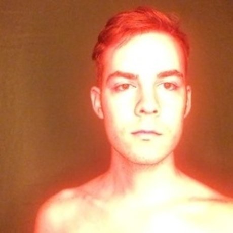 fans du visage uniquement assez gratuit des photos