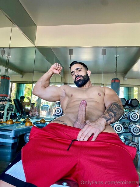 Terra Daddy star du porno sexy image