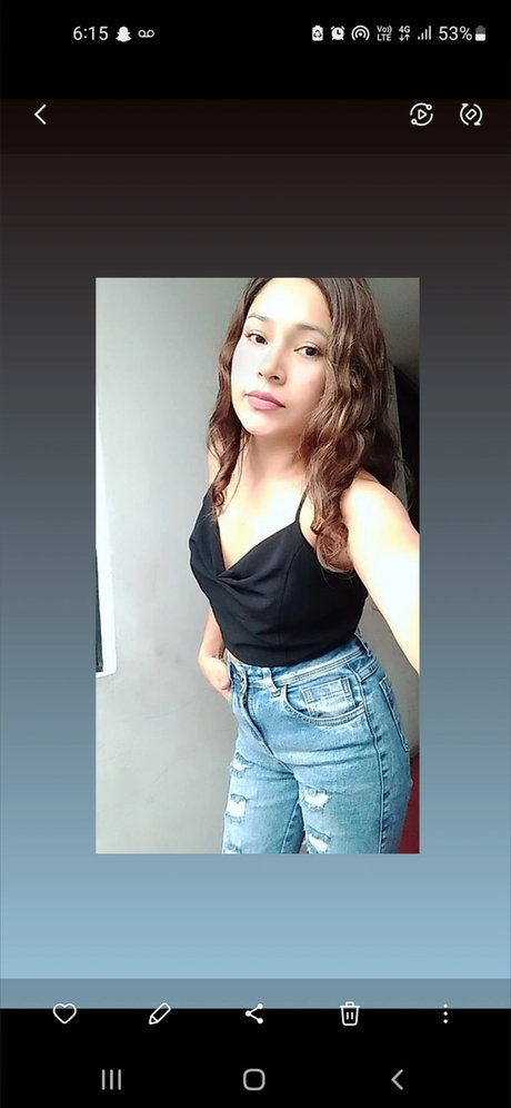 flor carinaa joli modèle photos