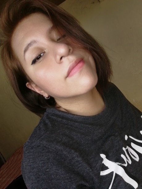 Alessa BIG ASS CUSTOM VC Squ1rts étoile gratuite galeries