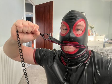 Rubber Gimp étoile sexy photos