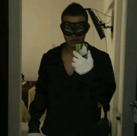 SALVADOR LANDA nus étoiles image